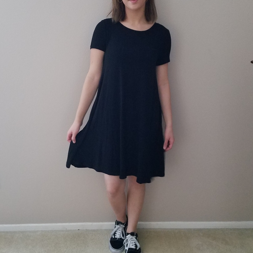 BLACK BABYDOLL DRESS